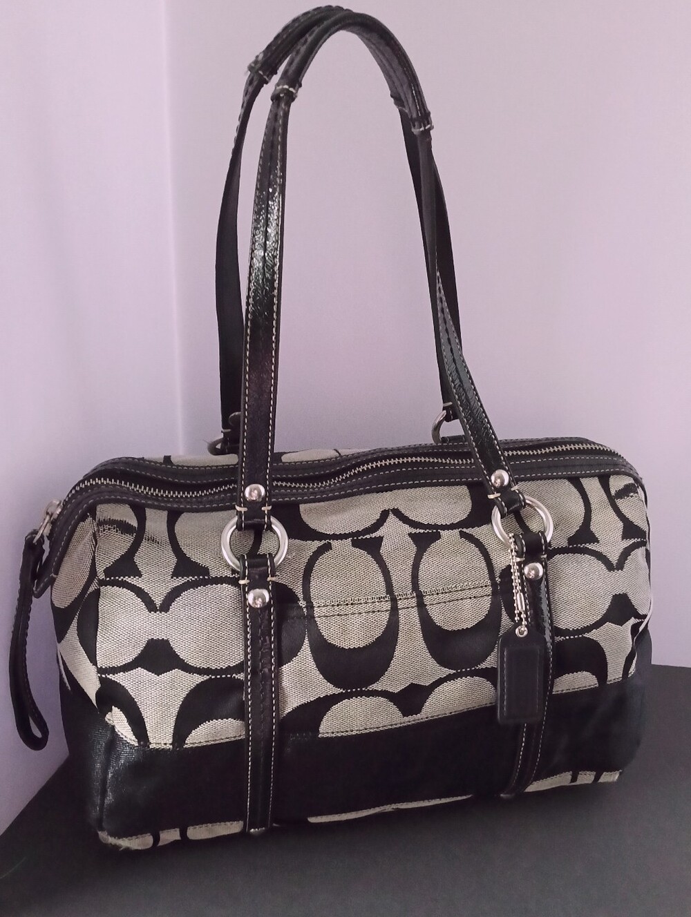 Vintage Coach Black/Cream Purse with Shoulder Straps